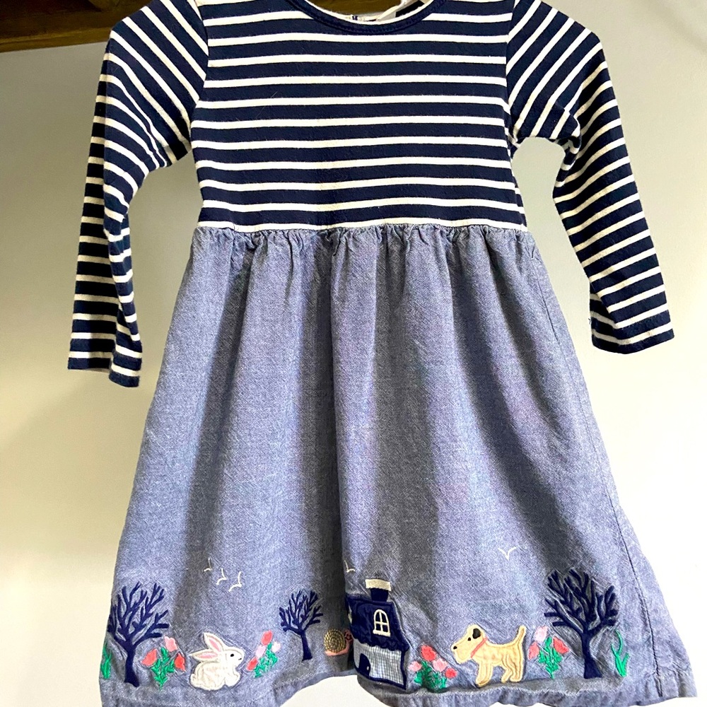 Cute embroidered detail dress